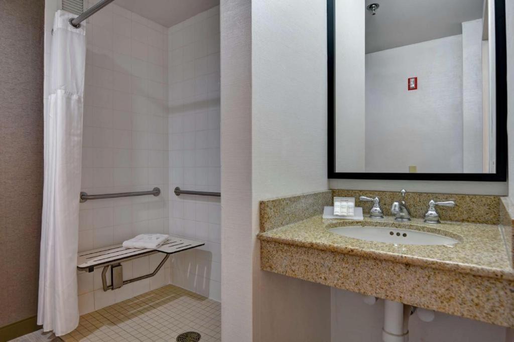 Hilton Garden Inn Appleton/Kimberly Exterior foto